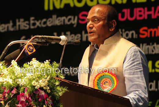 Governor at puttur 1